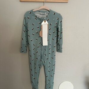 Brave Little Ones Bee Zippie Pjs 6/12m